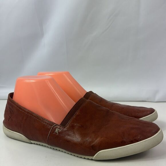Frye Melanie Brown Leather Women's Slip On Shoes - Picture 1 of 13
